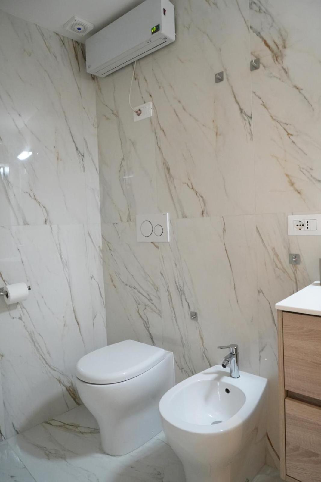 Around Castel Sant'Angelo Apartment Roma Ngoại thất bức ảnh